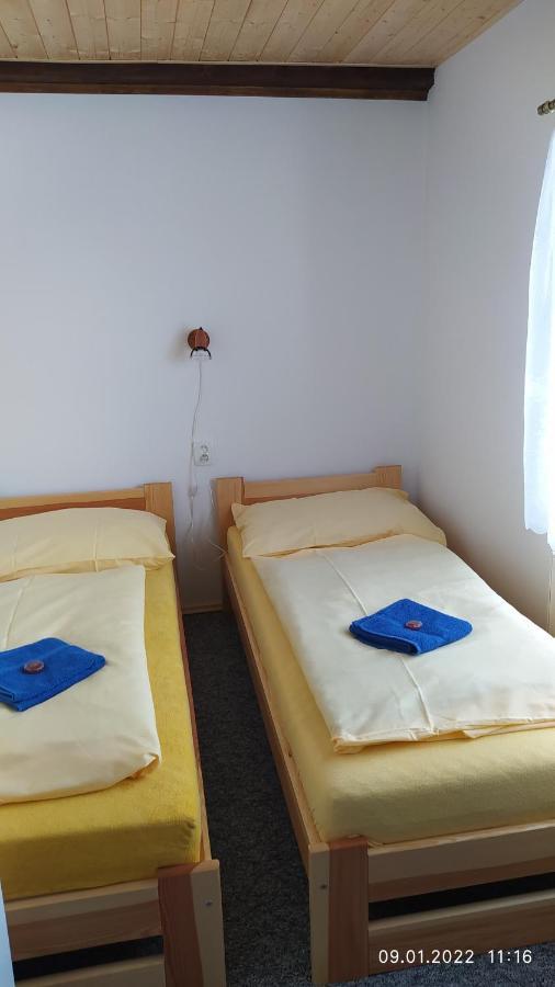 Apartman Pod Zalym Benecko Exterior foto