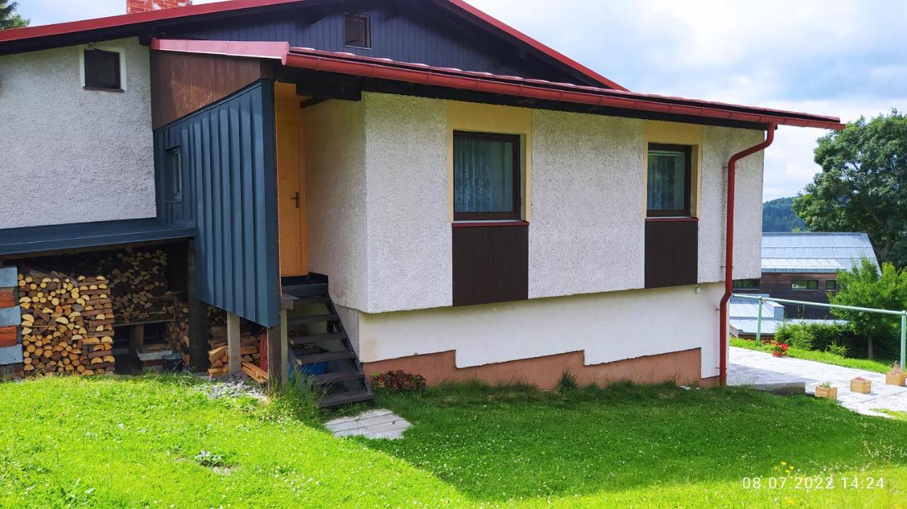 Apartman Pod Zalym Benecko Exterior foto